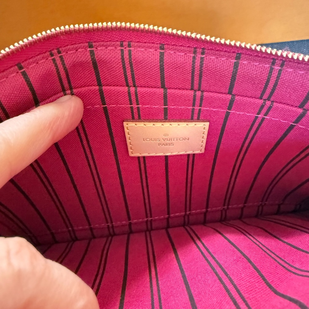 Louis Vuitton Monogram Pochette Pivoine hot pink - Picture 2 of 8